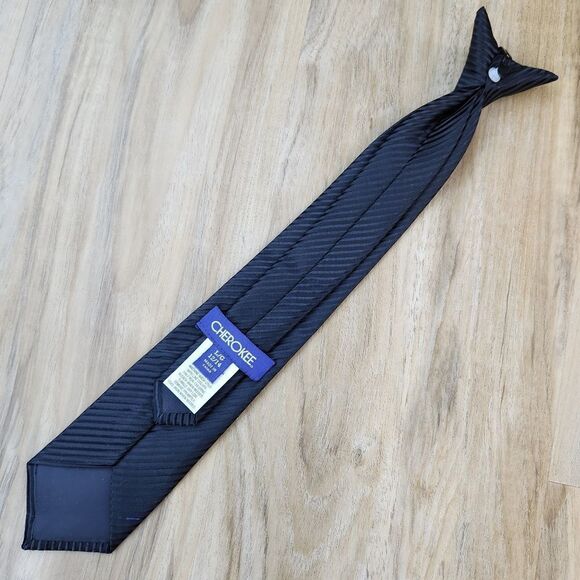💜Black Satin Striped Pre-Tied Clip-on Tie Youth Large 12/14 - Picture 5 of 7